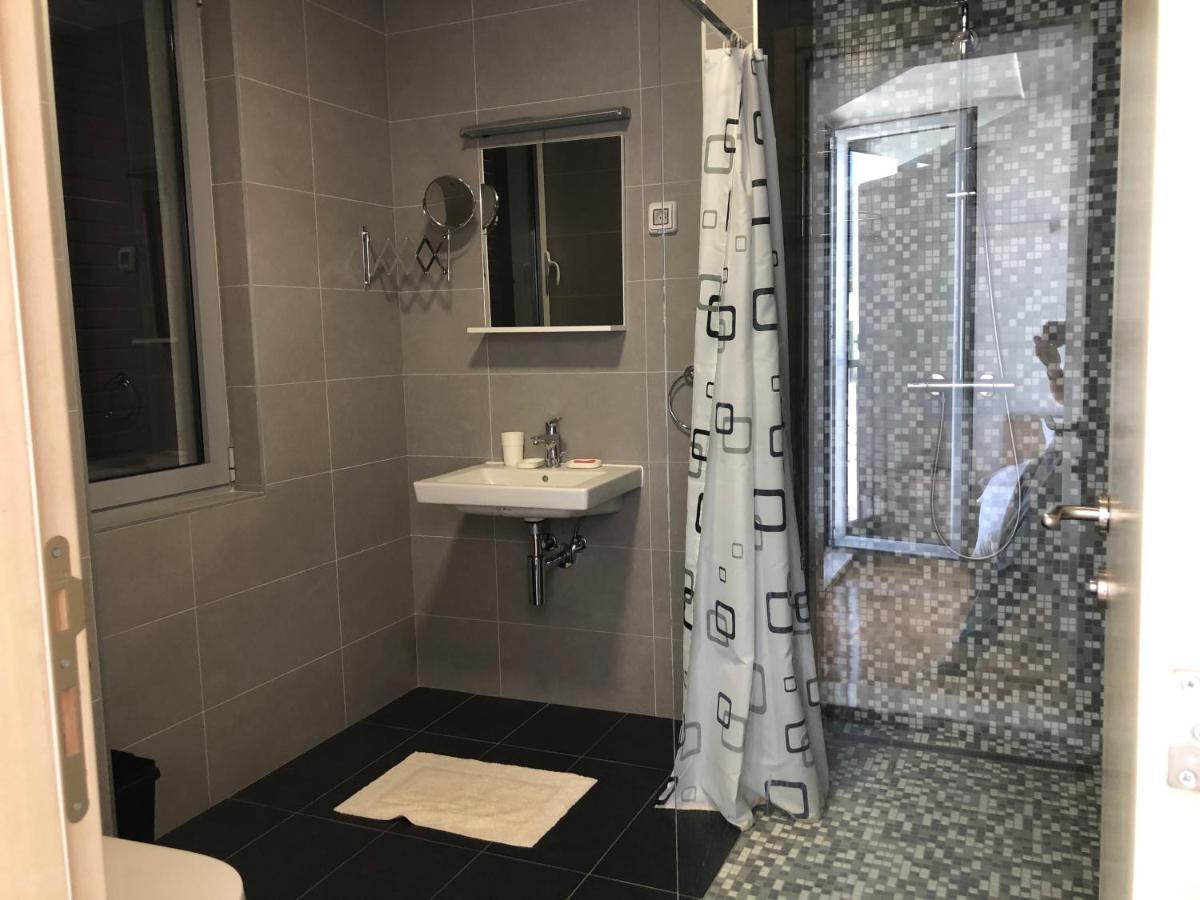Lavender Bay D9 Lejlighed Donji Morinj Eksteriør billede